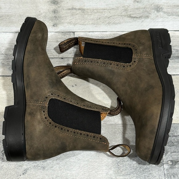 BLUNDSTONE 1351 WOMEN'S ORIGINALS HIGH TOP BOOTS - RUSTIC BROWN SZ-7 .US/4 .AU - Picture 5 of 11